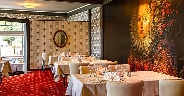 Rittermahl Ritteressen im Restaurant im Kinzigtal im Schwarzwald in Baden-W�rttemberg BW