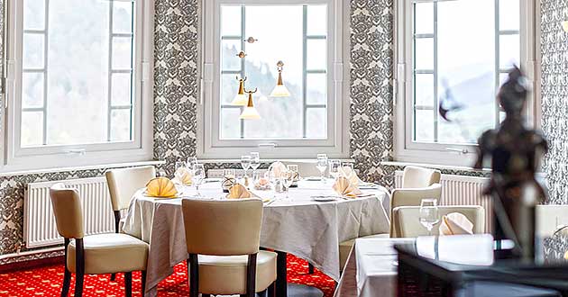 Rittermahl Ritteressen im Restaurant im Kinzigtal im Schwarzwald in Baden-W�rttemberg BW