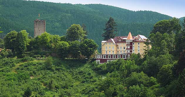 Rittermahl Ritteressen im Schlosshotel im Kinzigtal im Schwarzwald in Baden-Wrttemberg BW